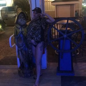 Meet your Posher, Jenna